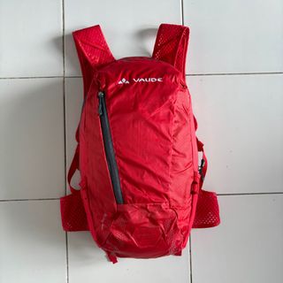 (Category: ) located in . Submitted by ellansangan (Listing ID 1380787385, Image 1). Description: .