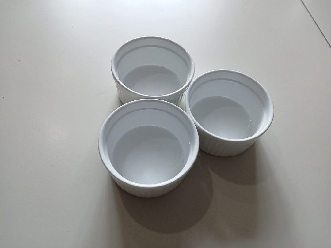 White Ramekins65074067378307112