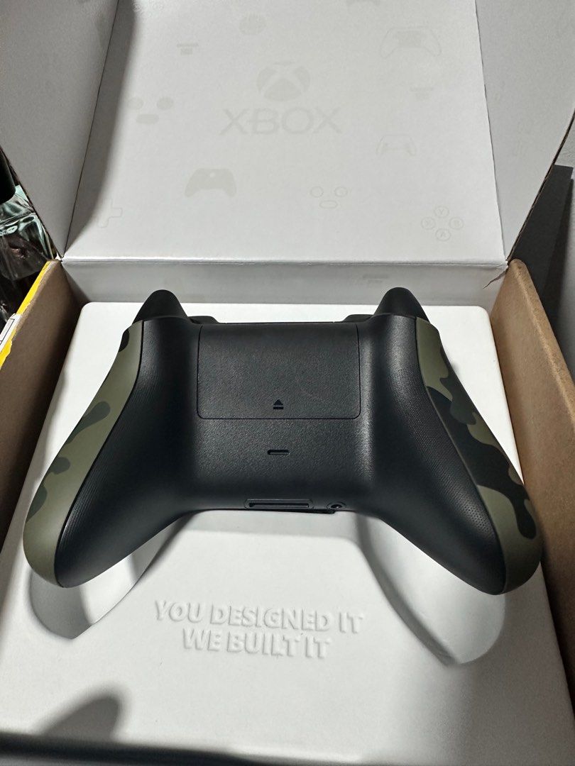 Xbox Series X/S Forest Camo Controller63109198478211112