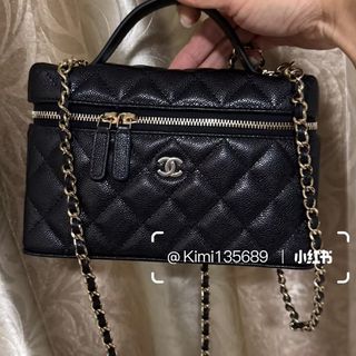 (Category: ) located in . Submitted by luxuriouslove (Listing ID 1380990284, Image 1). Description: .