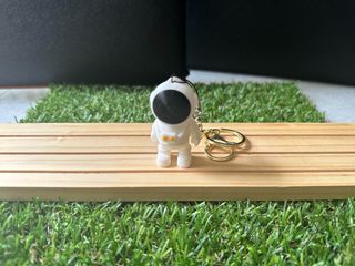 (Category: ) located in . Submitted by cheerish.sg (Listing ID 1381020903, Image 1). Description: .