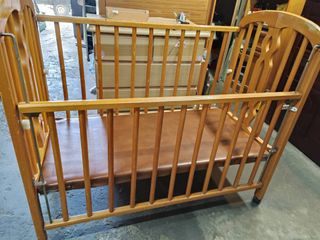 由 0989878411 (刊登 ID 1381074312，圖片 1) 提交，位於 的 (類別：)，說明：。