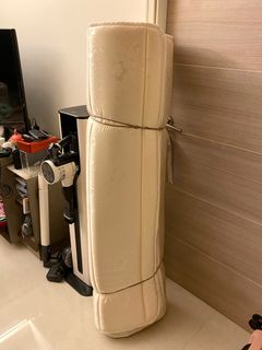（分類：）位於 。 由 kcwingki 提交（商品編號 1381070345，圖片 1）。簡介： 。