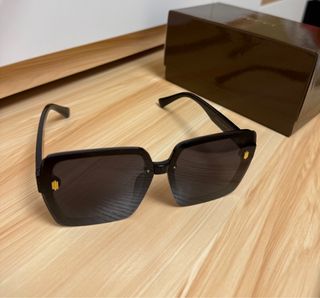 全新 太陽眼鏡 Sunglasses 女裝64195202433923110
