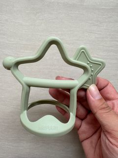 由 hsuan0727 (刊登 ID 1380954468，圖片 1) 提交，位於 的 (類別：)，說明：。