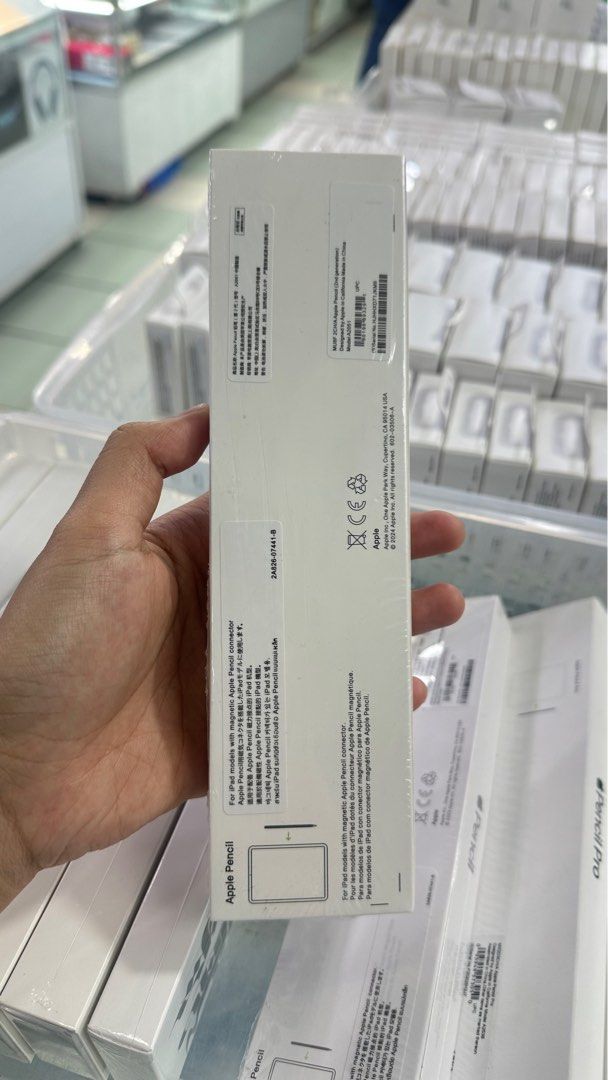 APPLE PENCIL 2ND GENERATION | msg me 09637592989 (Category: iPad) located in San Juan City. Submitted by seller_accessories (Listing ID 1381008978, Image 2). Description: if unresponsive, msg me at 09637592989.