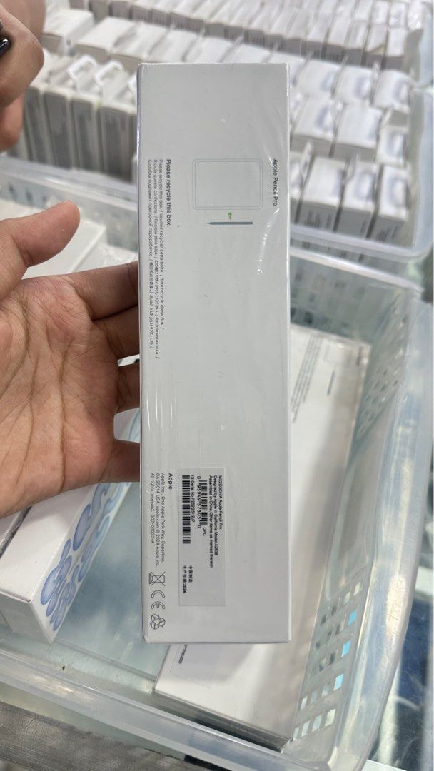 APPLE PENCIL PRO | 09637592989 (Category: iPad) located in San Juan City. Submitted by seller_accessories (Listing ID 1381009148, Image 2). Description: if unresponsive, msg me at 09637592989.
