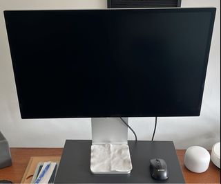 Apple Studio display - Tilt / Height and Nano Glass64179410425987110