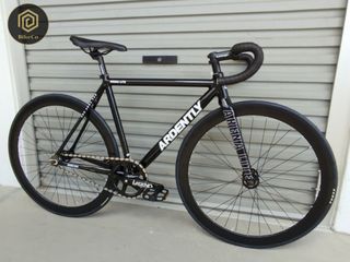 (Category: ) located in . Submitted by bikeco (Listing ID 1381049051, Image 1). Description: .