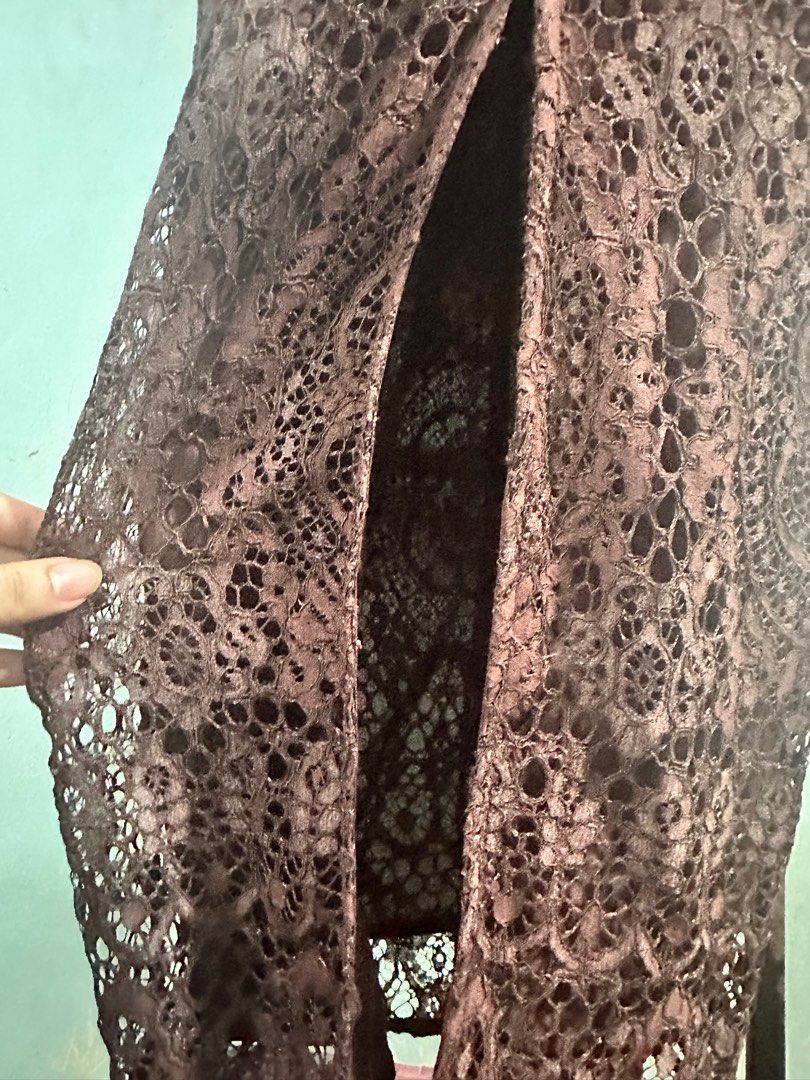 Asos slit long lace dress (Category: Dresses) located in Taguig. Submitted by lux_sera (Listing ID 1381020041, Image 2). Description: brandnew po ito with tag pa size xxs pang payat sadly di sya kasya padala sya from Japan.
