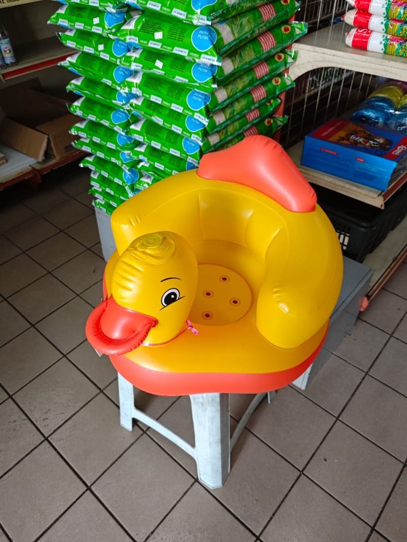 Baby Inflatable Chair - Yellow Duck | Clearance Price | Brand New | (Category: Kids' Tables & Chairs) located in Shah Alam. Submitted by jacob.poosf (Listing ID 1381012191, Image 2). Description: Baby Inflatable Chair - Yellow Duck Selling @ RM10 Available: 10 units.