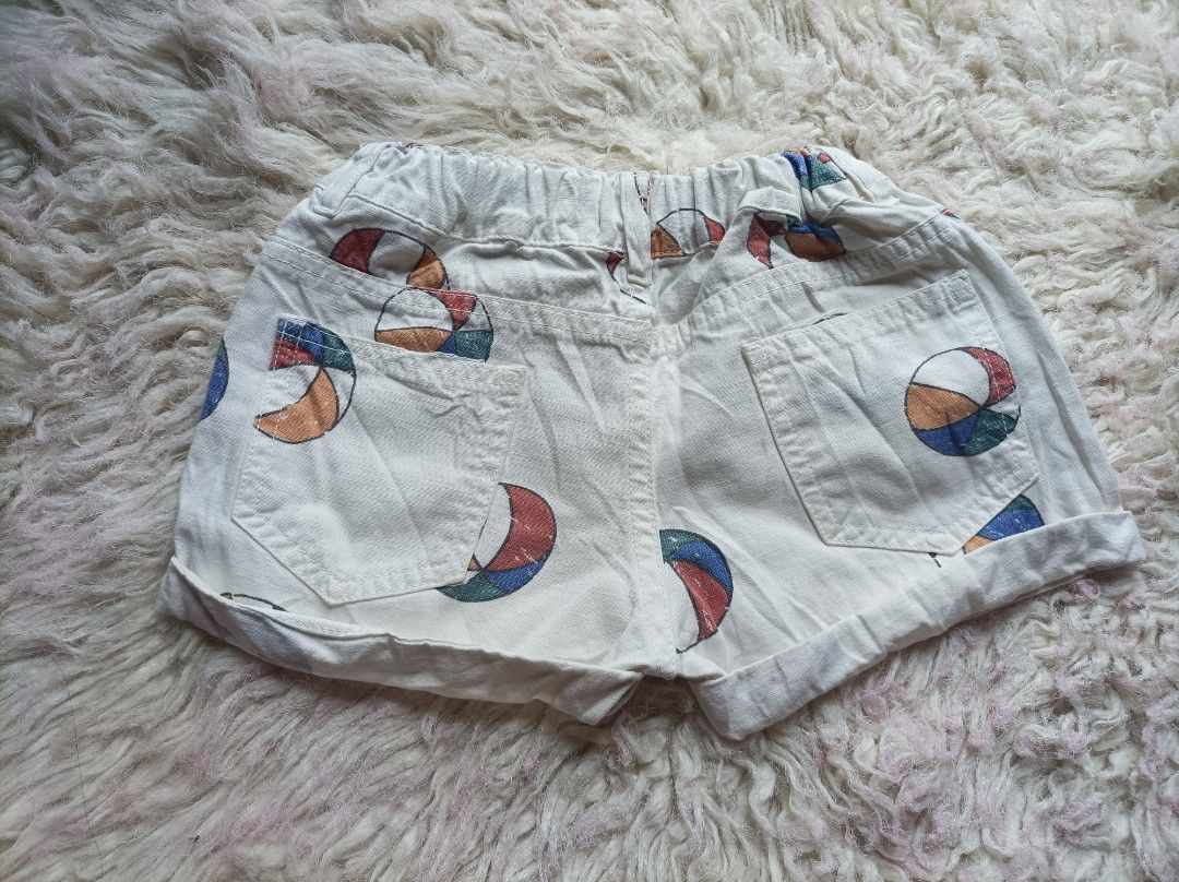 BOBO CHOSES celana pendek bola warna pelangi denim - Celana seperti bebedepino - celana pendek anak - brand dipakai rafatar (Kategori: 4 hingga 7 tahun) berada di Blora. Dikirim oleh ayrhacollection21 (ID iklan 1381005415, Gambar 2). Deskripsi: size 3-4th cutting kecil bahan katun denim no minus cakep harga NET ❌❌❌ tidak bisa COD / bayar di tempat / tidak bisa spaylatter co via oren tambah admin 16% co manual potongan ongkir 30% only J&T.