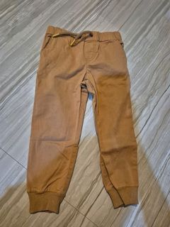 (Kategori: ) berada di . Dikirim oleh walk_in_wardrobe (ID iklan 1380932840, Gambar 1). Deskripsi: .