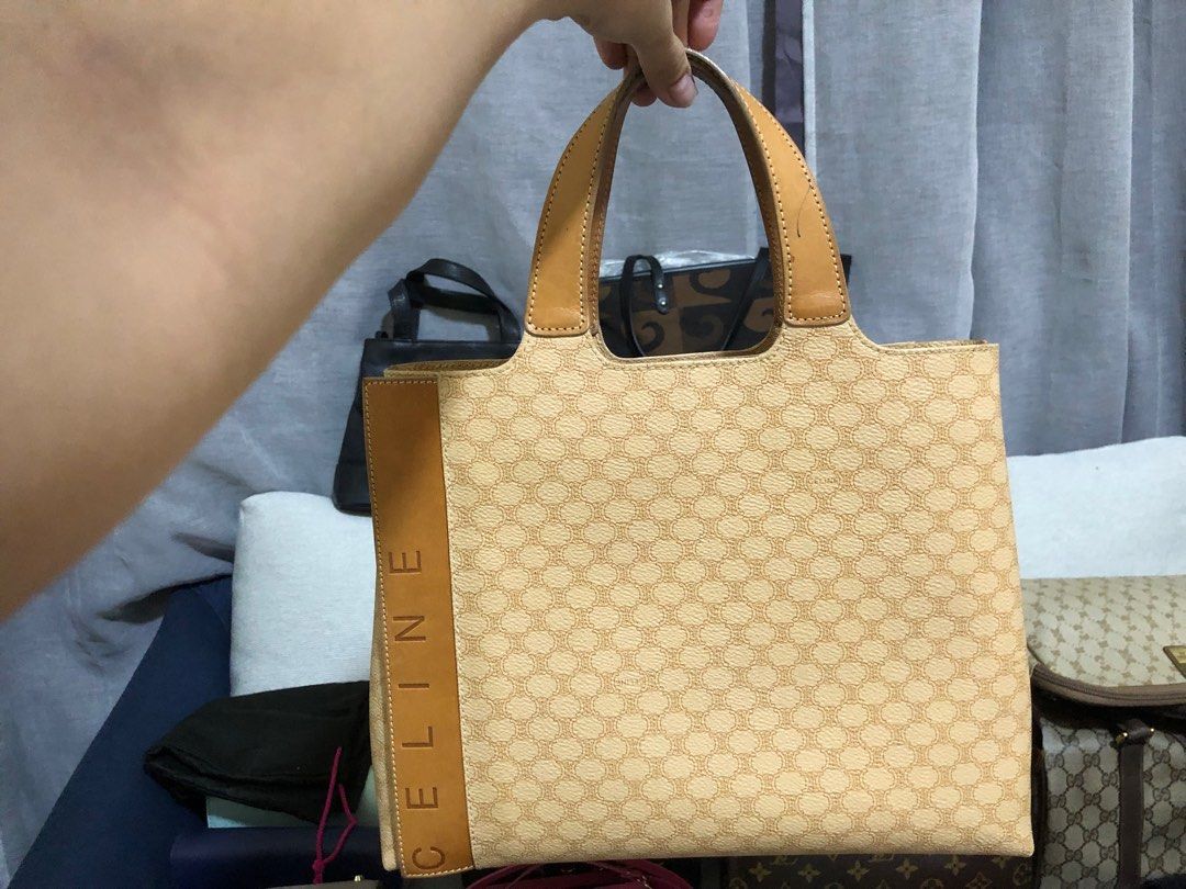 CELINE TAN STRUCTURED TOTE BAG ( RARE PIECE/ VINTAGE ) (Category: Luxury Bags & Wallets) located in Manila. Submitted by o_authentique (Listing ID 1381084604, Image 1). Description: VINTAGE CELINE TAN STRUCTURED TOTE BAG •Guarantee Authentic •Perfect for travel buddies •rare piece •Gold hardware •Coded •Rank A.