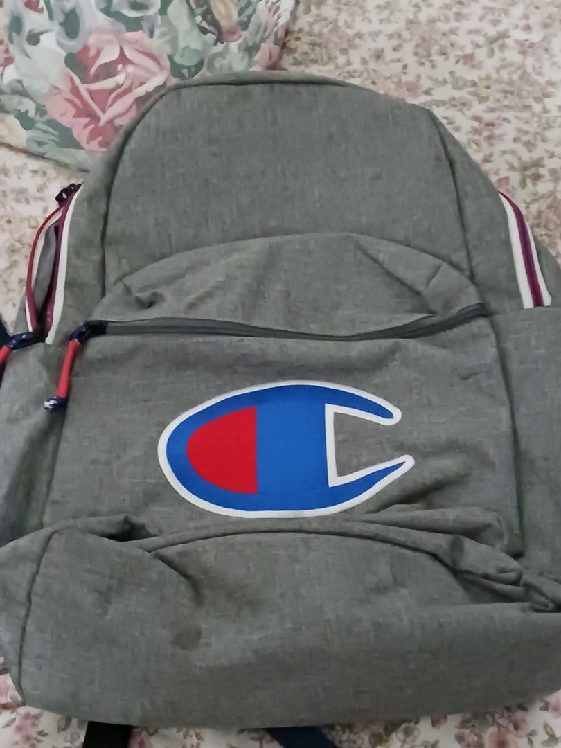 Champion original backpack (Category: Backpacks) located in Muntinlupa City. Submitted by giachristianina (Listing ID 1381084621, Image 2). Description: .
