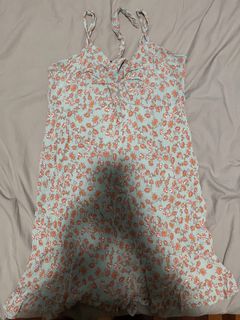 (Category: ) located in . Submitted by legspreloved (Listing ID 1380997640, Image 1). Description: .