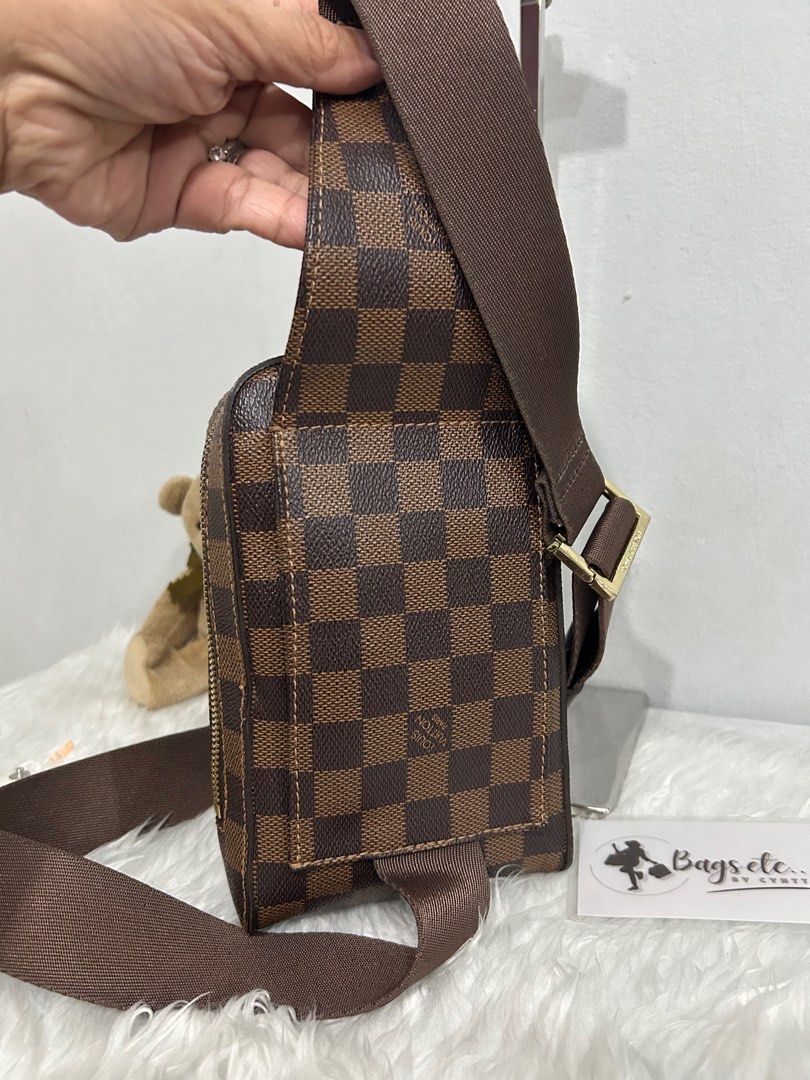 Damier body bag (Category: Luxury Bags & Wallets) located in Pasig City. Submitted by bagsetcbycyntt (Listing ID 1380969625, Image 3). Description: With code.