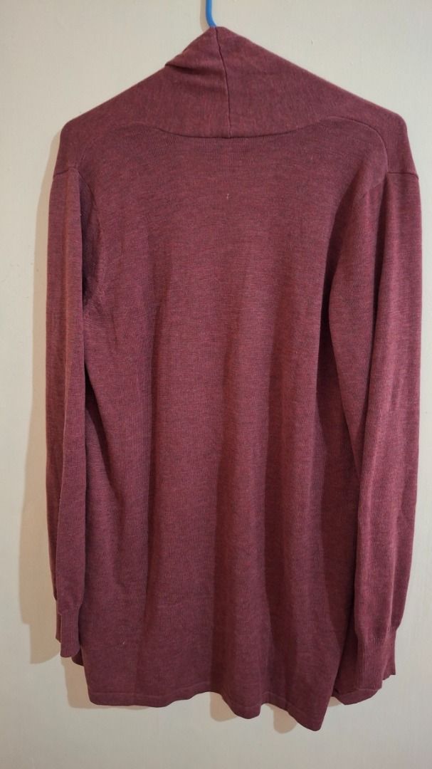 Ella Moss Cardigan (Category: Coats, Jackets and Outerwear) located in Baguio. Submitted by declutter_scarlet (Listing ID 1380985272, Image 2). Description: Open Front Long sleeve cardigan Length - 30" Free shipping Location: Baguio City DM me for more info Check out my profile for more listings.
