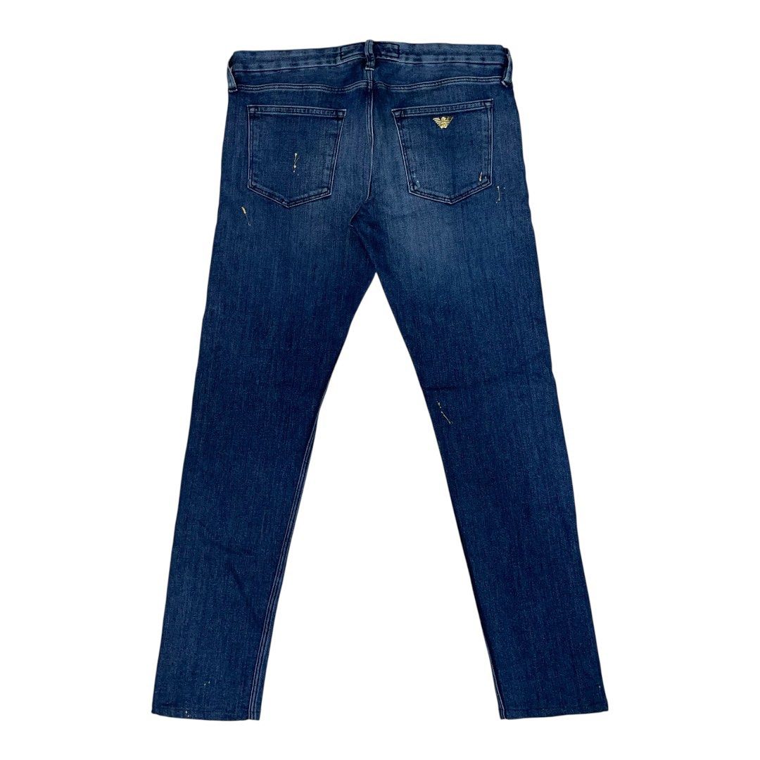 EMPORIO ARMANI DENIM JEANS (Category: Jeans) located in Quezon City. Submitted by privad01 (Listing ID 1381062737, Image 2). Description: ‼️EMPORIO ARMANI DENIM JEANS‼️ BRANDNEW W 30-32 L 38 Selling it for only ₱5000 shipped rfs: decluttering.