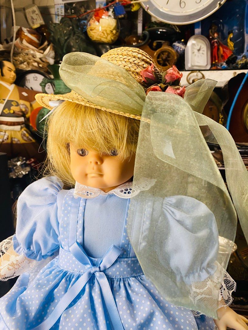 Engel-Buppe 135 Germany 18inches Tall (Category: Plushies & Soft Toys) located in Bacolod City. Submitted by jeffreyhue19895 (Listing ID 1380937652, Image 3). Description: Engel-Buppe 135 Dolls made in Germany by Engel-Buppe. Engel-Buppe has a history spanning over 100 years and is known for producing a variety of dolls, including collectible and decorative dolls in traditional German costumes, as well as playable vinyl dolls. The company is base