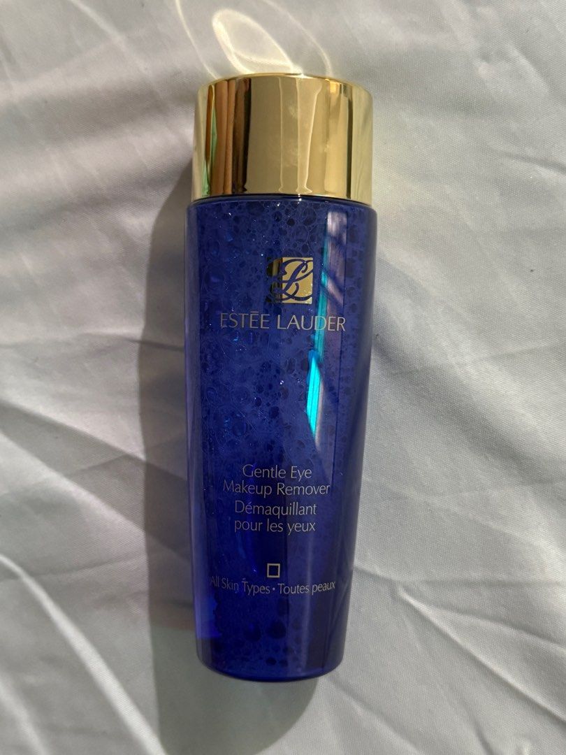 Estēe Lauder Make up Remover (Category: Makeup) located in Quezon City. Submitted by kikaymee (Listing ID 1381035828, Image 1). Description: 80% pa laman. Not wearing make up na so need to declutter some of my stash..