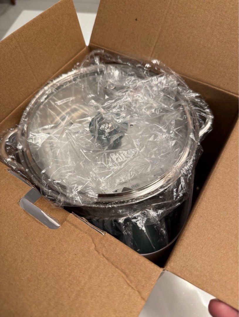 Faber Multi Function Cooker (Category: Cookers) located in Kuala Lumpur. Submitted by william_07 (Listing ID 1380975523, Image 3). Description: Got it as a gift. Brand new never use before..