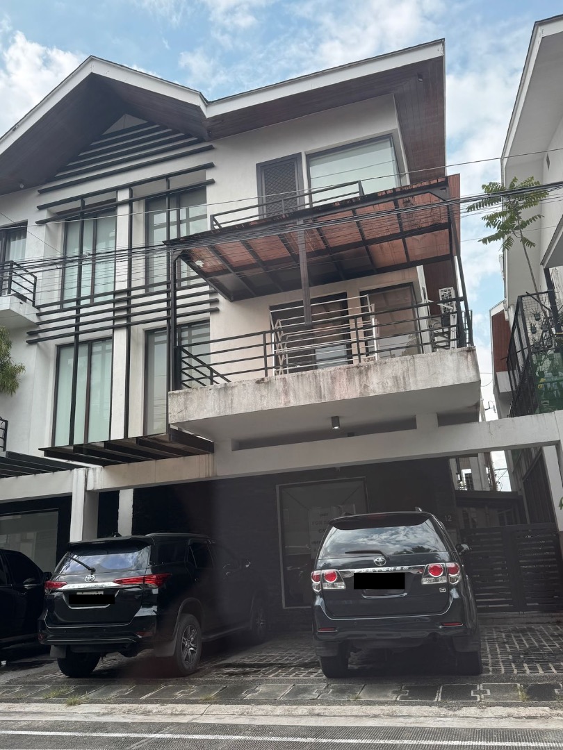 (Category: ) located in . Submitted by ImatchRealty_Kins (Listing ID 1380926457, Image 1). Description: .