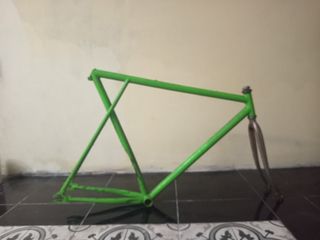 (Kategori: ) berada di . Dikirim oleh fachrizamuhammad21 (ID iklan 1381041212, Gambar 1). Deskripsi: .