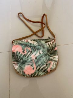 (Kategori: ) berada di . Dikirim oleh septiyanni07 (ID iklan 1381048098, Gambar 1). Deskripsi: .
