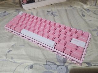 （分類：）位於 。 由 thekeyboardguy 提交（商品編號 1381053632，圖片 1）。簡介： 。