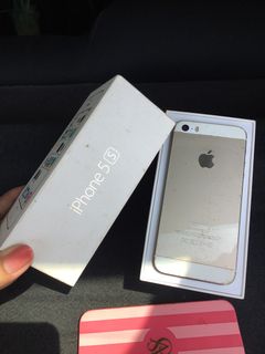 (Category: ) located in . Submitted by xoxo_wardrobe (Listing ID 1380907736, Image 1). Description: .