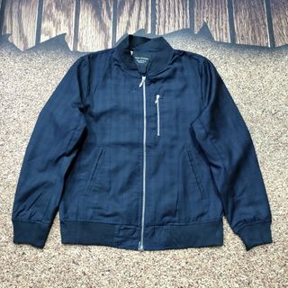 (Kategori: ) berada di . Dikirim oleh ra24secondthrift (ID iklan 1380974308, Gambar 1). Deskripsi: .