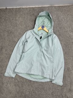(Kategori: ) berada di . Dikirim oleh lokak_thrifting (ID iklan 1380904741, Gambar 1). Deskripsi: .