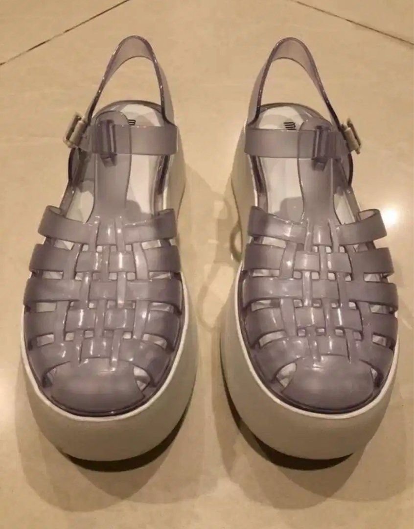Jelly shoes Melissa ori, Fesyen Wanita, Sepatu di Carousell