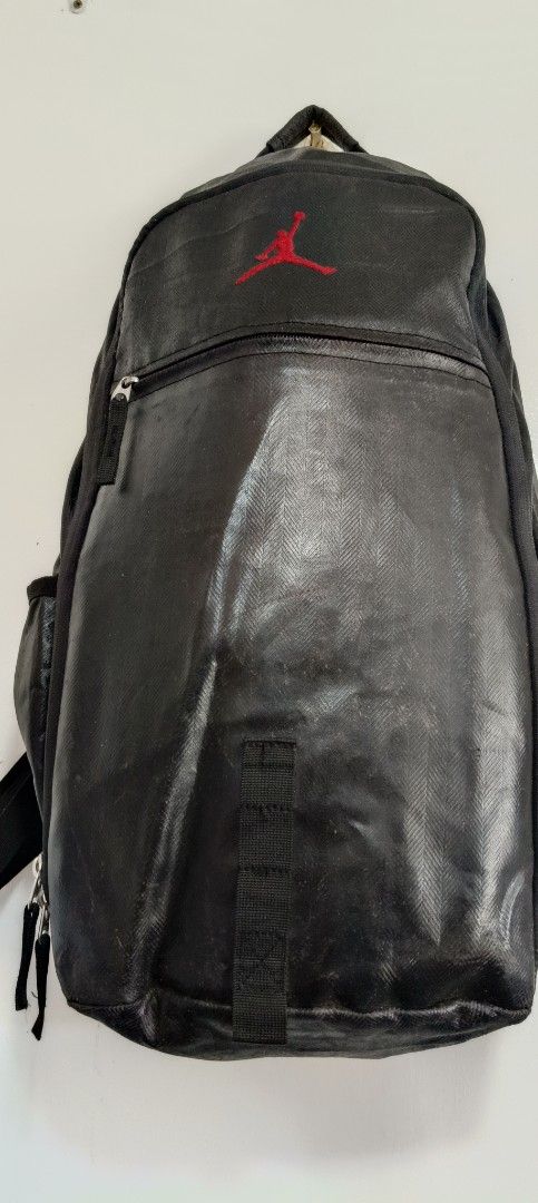 JORDAN LEATHER BACKAPCK (Category: Luxury Bags & Wallets) located in Manila. Submitted by egayfinds420 (Listing ID 1380922012, Image 2). Description: JORDAN LEATHER BACKPACK WITH LAPTOP COMPARTMENT 😍🔥 VERY GOOD CONDITION MINIMAL SCRATCHES DETAIL'S POSTED 1500.