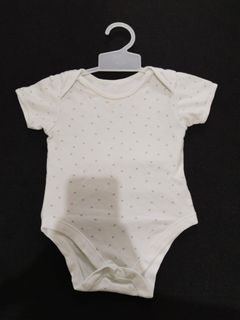 (Kategori: ) berada di . Dikirim oleh thriftbaby_byme (ID iklan 1380924532, Gambar 1). Deskripsi: .