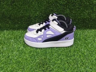 (Category: ) located in . Submitted by Abejaa95 (Listing ID 1380966959, Image 1). Description: .