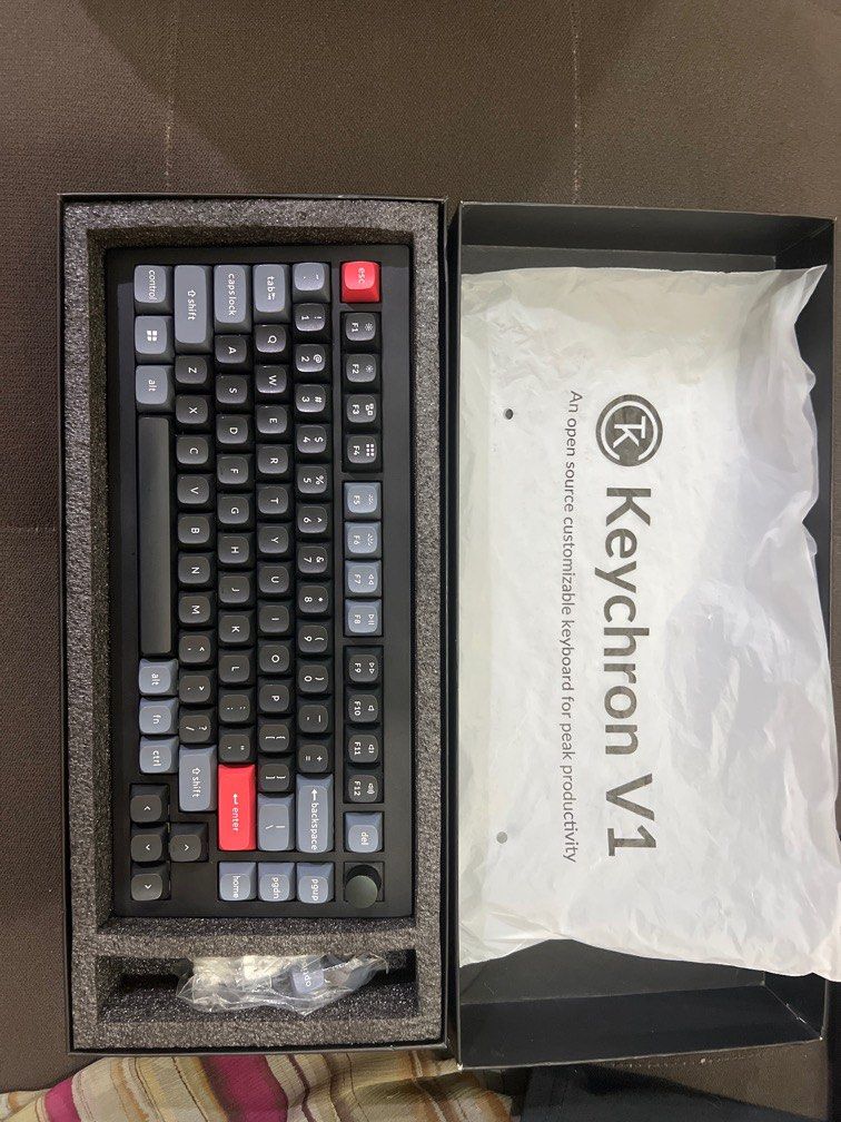 Keychron V1 Mechanical Keyboard (Category: Computer Keyboard) located in Quezon City. Submitted by Nexus (Listing ID 1381065400, Image 2). Description: Keychron V1 QMK/VIA Contact for more details Issue: Stabs Mounted with Akko Cream Yellows V3 Box included.
