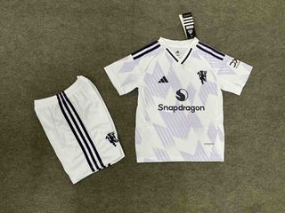 (Category: ) located in . Submitted by TheFootballKits (Listing ID 1381085358, Image 1). Description: .