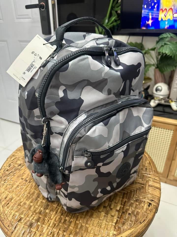 kipling large seoul backpack (Category: Backpacks) located in Cavite. Submitted by mylittlechicshop (Listing ID 1380930169, Image 2). Description: Kipling Seoul Large Backpack ✅4200 only Exterior: Nylon / Interior: Recycled Polyester Dimensions: 12.75" L x 17.25" H x 9" D Weight: 1.41 lbs Volume: 27L Top carry handle 15" laptop sleeve Two front zip pockets Water bottle pockets Adjustable, padded backpack straps Monkey keychain ‼️pwedeng pangtrave