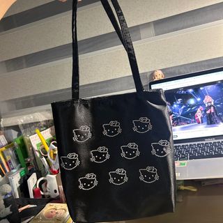由 4inluvwx (刊登 ID 1381033678，圖片 1) 提交，位於 的 (類別：)，說明：。