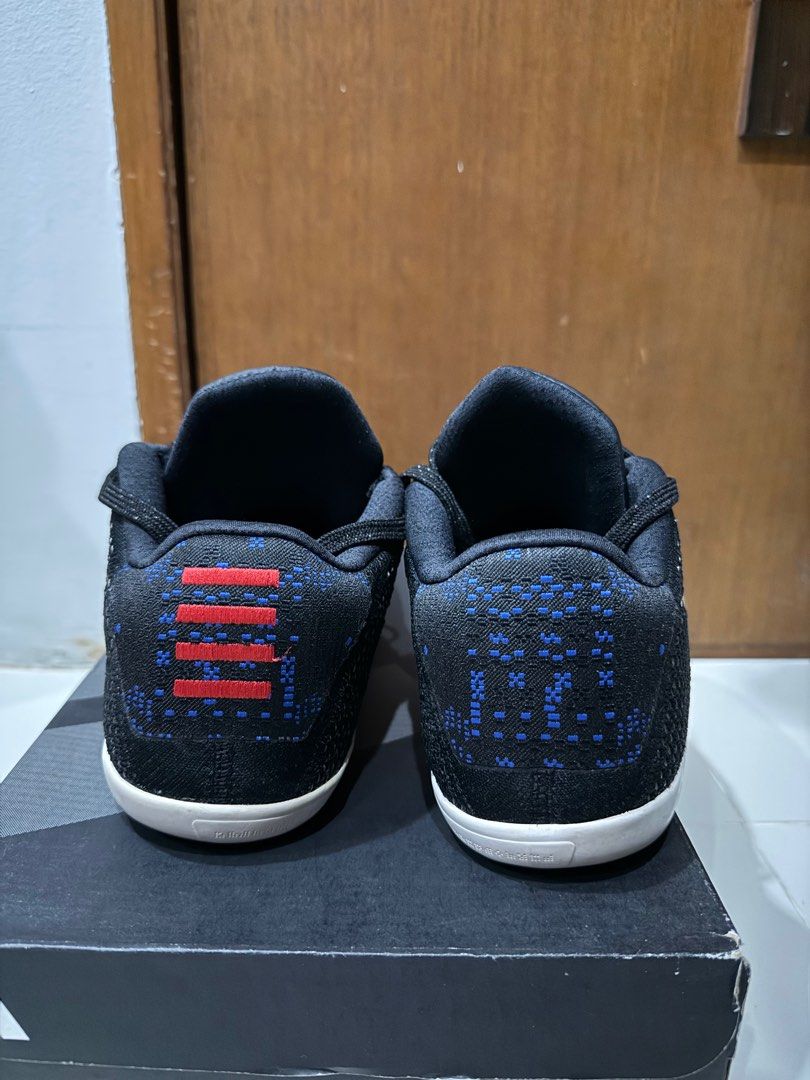 Kobe 11 BHM (US 8.5) (Category: Sneakers) located in Quezon City. Submitted by lienonerom (Listing ID 1381053347, Image 2). Description: FOR SALE ONLY Kobe 11 BHM Size: US 8.5 very good condition Issues: replacement box, deflated zoom air, minor sole sep (see last pic) Preferred meetups: Marikina, Katipunan, Cubao, Sta Lucia areas Shipping is possible. Buyer will shoulder shipping fee Read carefully before inquiring. Item is available as long as 