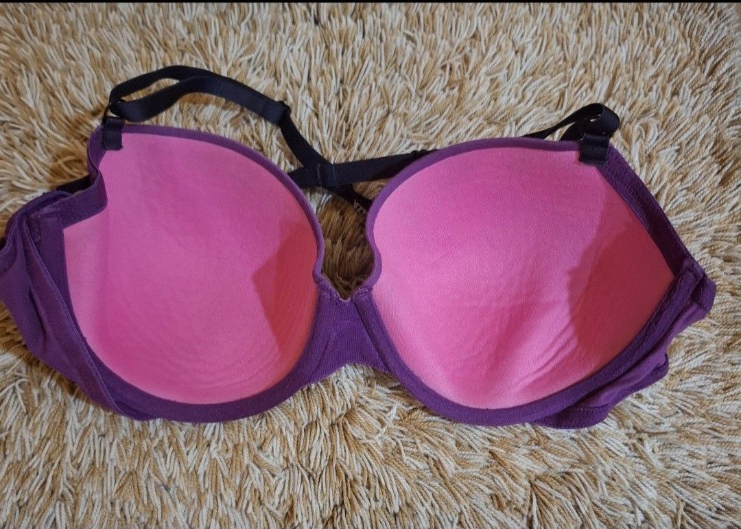 La Senza Bra 36D (Category: Undergarments & Loungewear) located in Rizal. Submitted by kline13 (Listing ID 1381001838, Image 3). Description: .