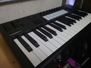 （分類：）位於 。 由 dereklee09 提交（商品編號 1380990900，圖片 1）。簡介： 。