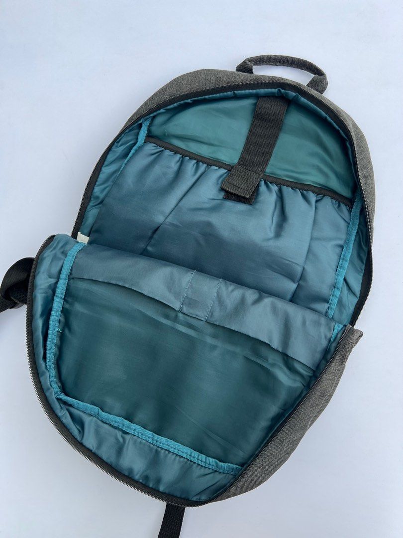 Lenovo Laptop Backpack | Ricreate (Category: Laptop Bags & Sleeves) located in Mabalacat. Submitted by shop.ricreate (Listing ID 1380917442, Image 3). Description: 🎁 Free with any purchase from my listings 🛍.
