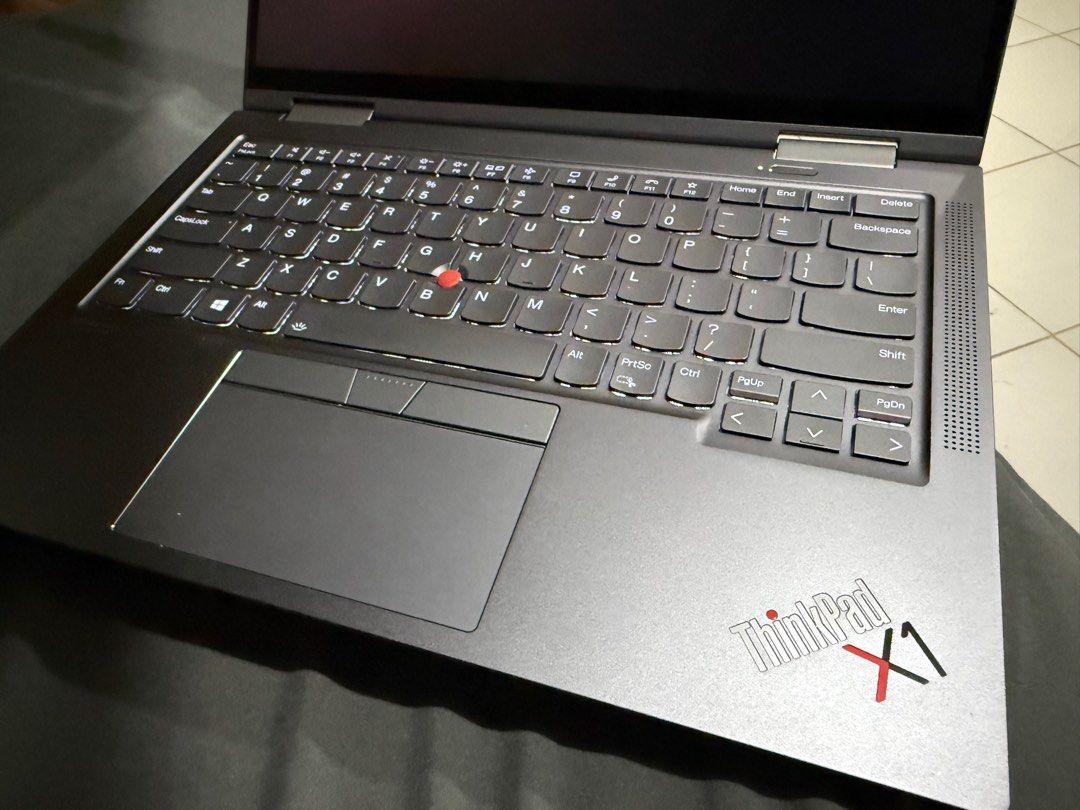 Lenovo Thinkpad X1 Yoga 11th Gen (Category: Laptops & Notebooks) located in Lipa City. Submitted by lawrenzmagos (Listing ID 1380927316, Image 2). Description: Selling my Lenovo Thinkpad X1 Yoga Pede po sa maarte. Working lahat including Pen Processor: i7 11th Gen Memory: 16GB SSD: 500GB WIFI6 Display: 4k Touchscreen Display Security: Facial Recognition thru TrueDepth IR camera & Fingerprint Sensor. Issue: Charger (Im using my GAN Charger since n