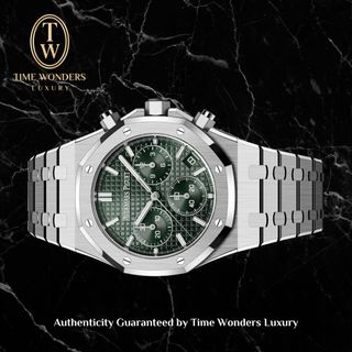 (Category: ) located in . Submitted by timewondersluxury (Listing ID 1380996184, Image 1). Description: .