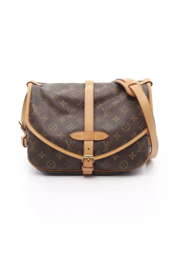 Louis Vuitton Saumur Crossbody (Category: Luxury Bags & Wallets) located in Makati City. Submitted by martinoloco (Listing ID 1381035058, Image 1). Description: DM me for more photos. Guaranteed authentic, vintage bag from my mom.