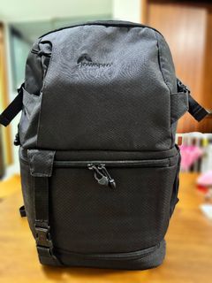 (Category: ) located in . Submitted by jb_sg (Listing ID 1381026928, Image 1). Description: .