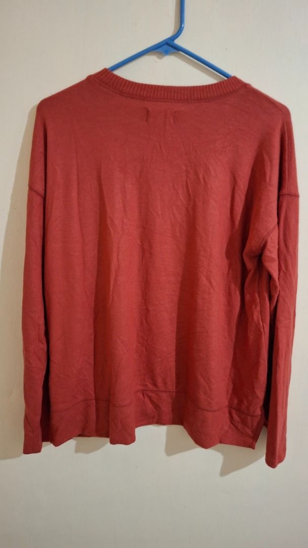 Lucky Brand Crewneck Pullover M (Category: Coats, Jackets and Outerwear) located in Baguio. Submitted by declutter_scarlet (Listing ID 1381009372, Image 2). Description: Tandoori Spice M Length - 33" Free shipping Location: Baguio City DM me for more info Check out my profile for more listings.